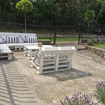 Family Garden Apartmanhaz * Siofok