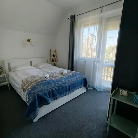 Family Garden Apartmanhaz 公寓 *